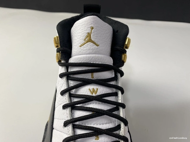 Royalty CT8013-170 Air 12 Jordan 1123